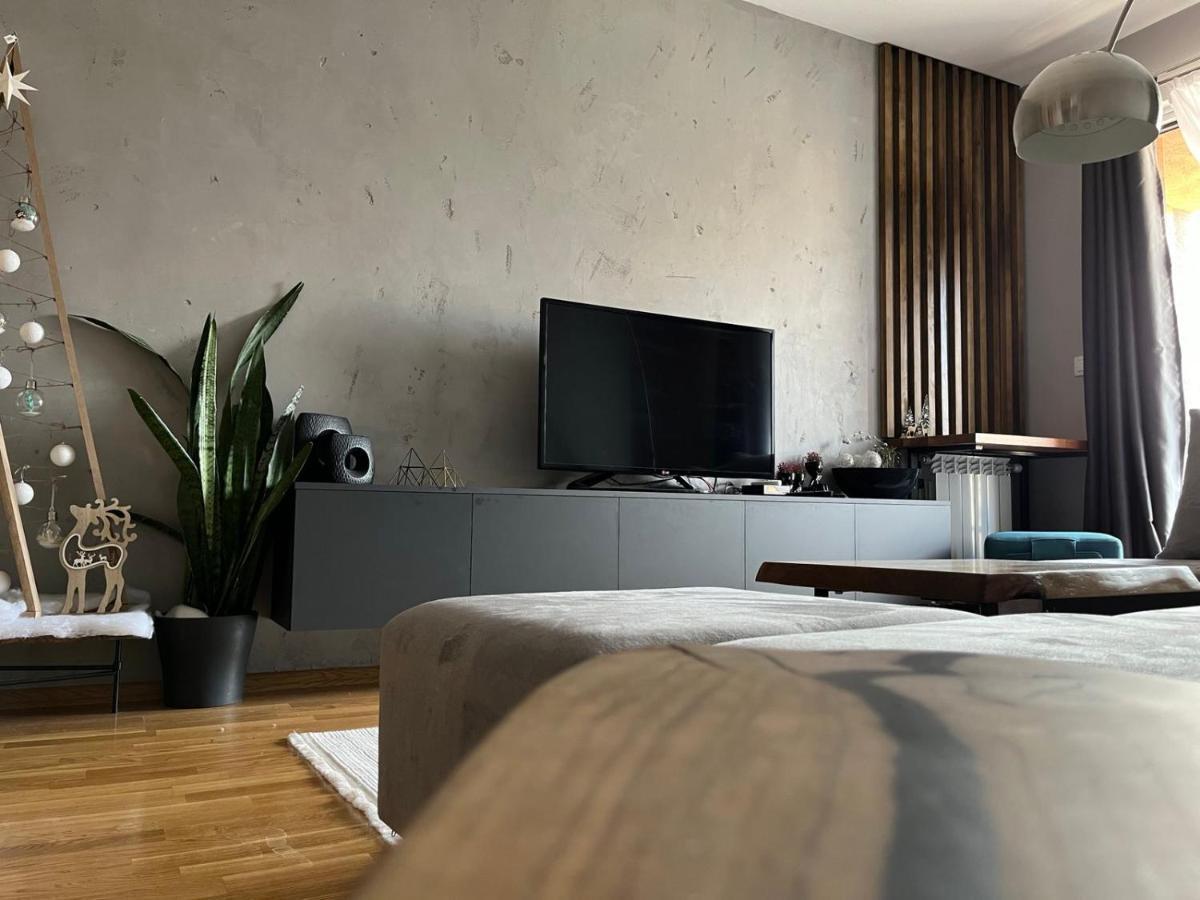 Porta Leks Apartment, Self Check-In, Own Parking 스코페 외부 사진