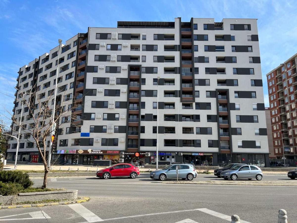 Porta Leks Apartment, Self Check-In, Own Parking 스코페 외부 사진