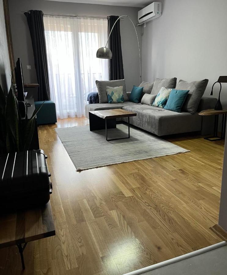 Porta Leks Apartment, Self Check-In, Own Parking 스코페 외부 사진